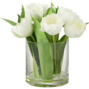Bloemen in vaas water